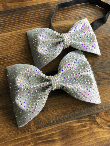 Tereza Tailless Bow