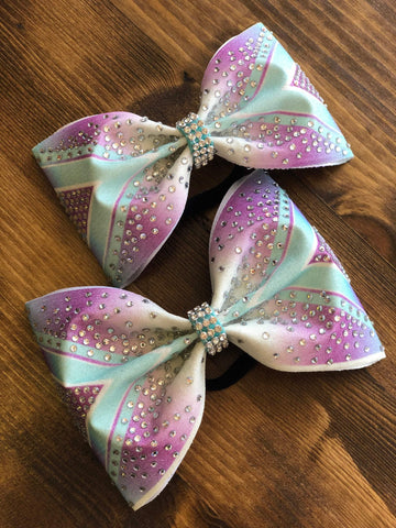 Sydney Tailless Bow