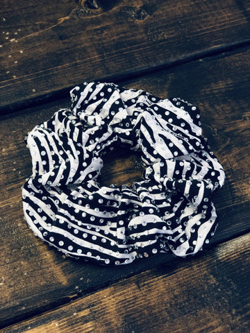 Scrunchie Saga