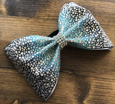 Tara Tailless Bow