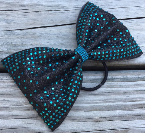 Karla Tailless Bow