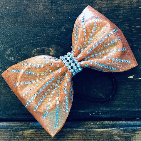 Teri Tailless Bow